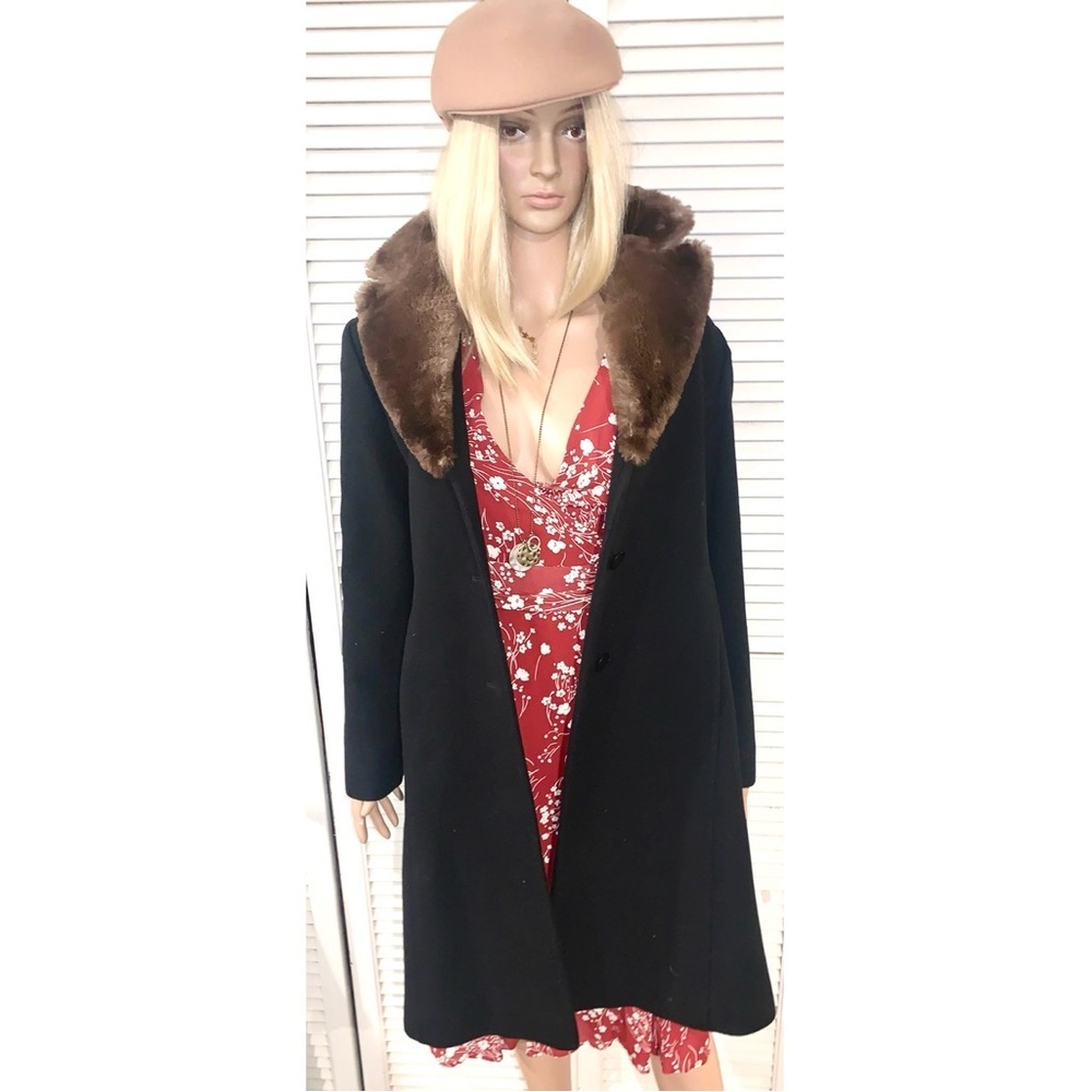 Vintage Black Merino Wool coat with brown faux fur Saks fifth Ave Women’s size 6